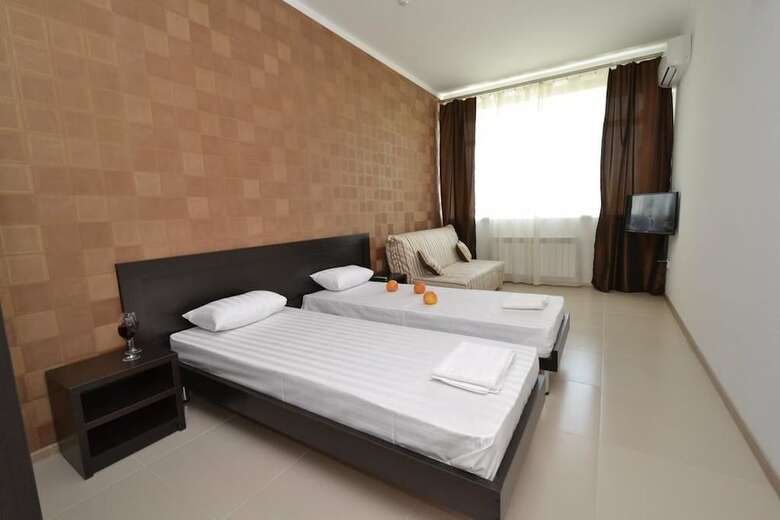 Tri Morya Hotel