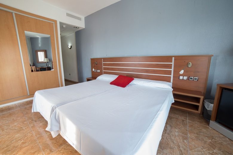 Hotel La Familia Gallo Rojo