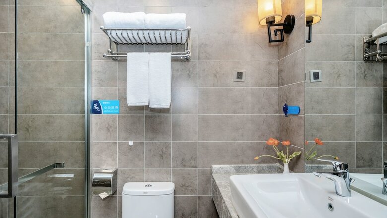 Vyluk J Hotel Chongqing Changjiangsuodao
