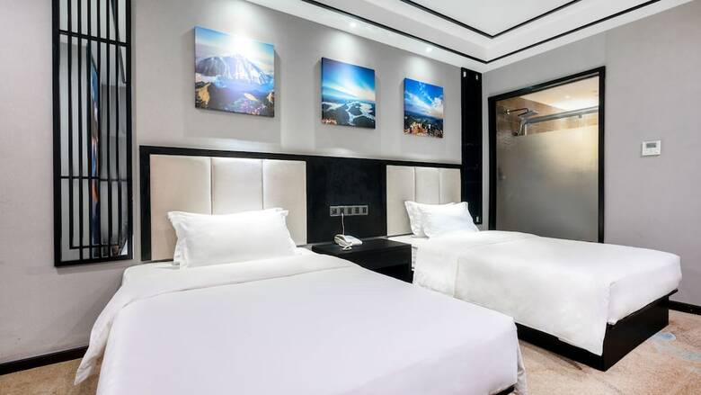 Vyluk J Hotel Chongqing Changjiangsuodao