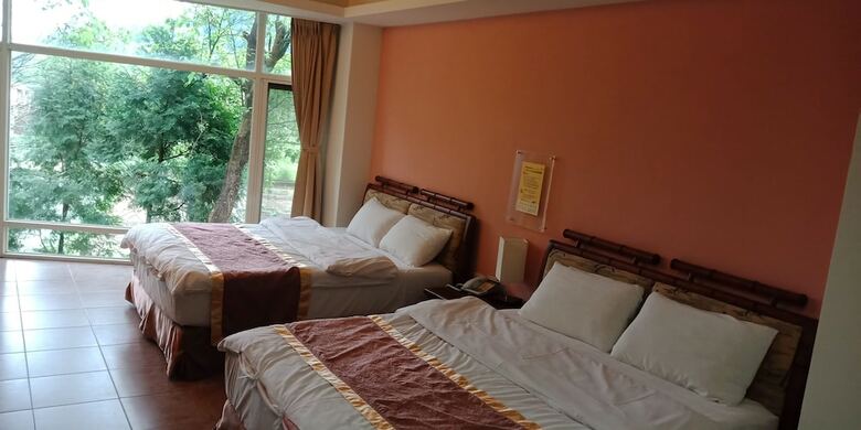 Bed & Breakfast Lily Village