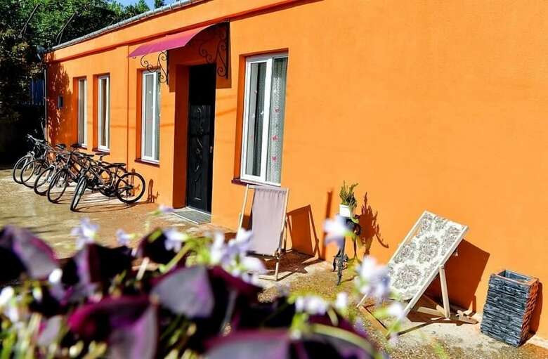 Hotel Orange House