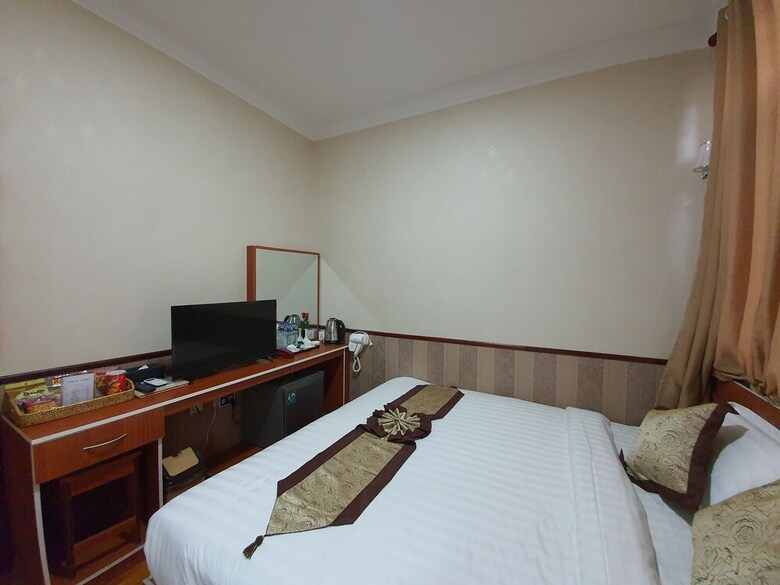 Shwe Pe Ti Hotel