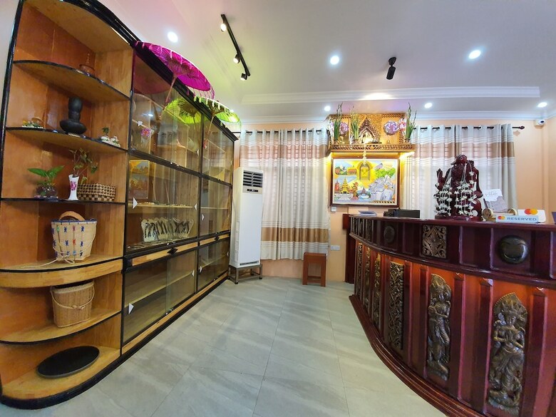 Shwe Pe Ti Hotel