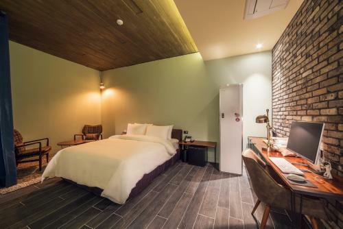 Hotel March
