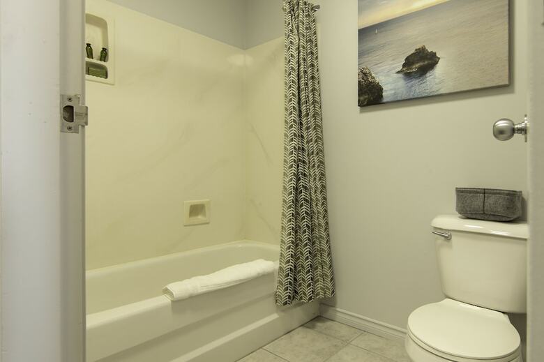 Harbour House Hotel