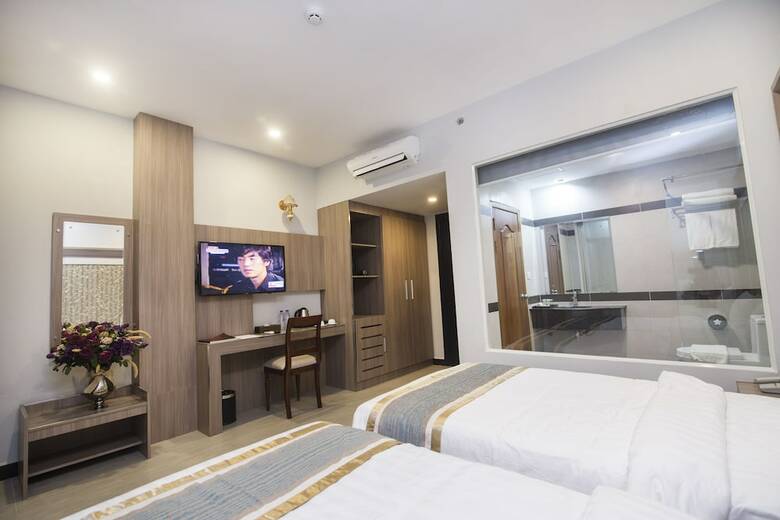 New York Hotel