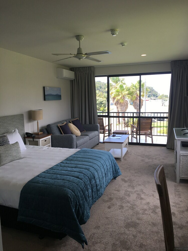 Quality Hotel Oceans Tutukaka