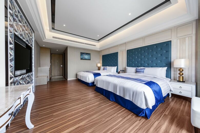 Chungtang Spring Flagship    Hotel