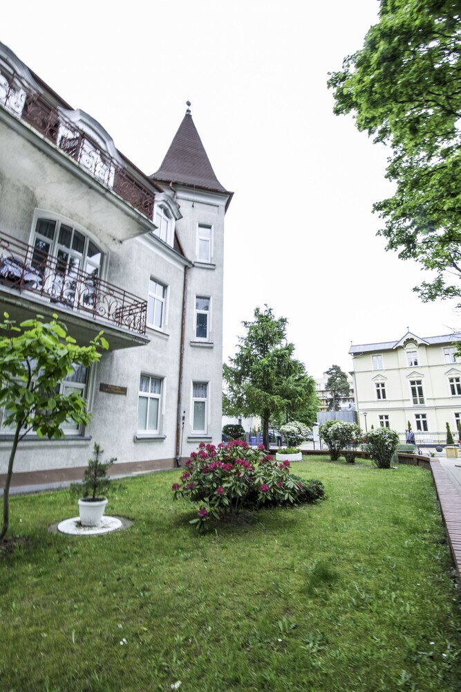 Apartamento Baltic-apartments - Willa Carmen 10