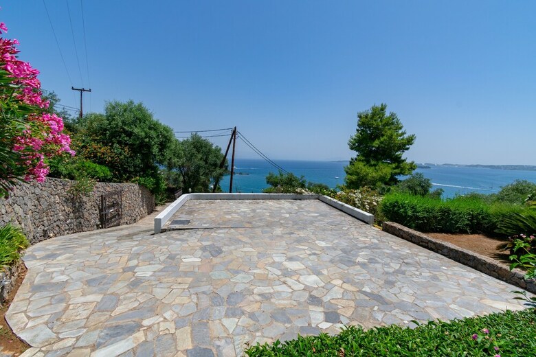 Villa Kommeno