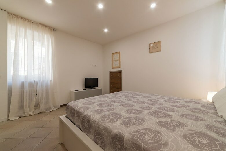 Montecitorio Lovely Apartment