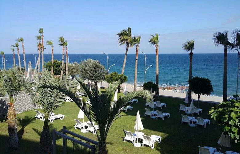 Sunrise Hotel