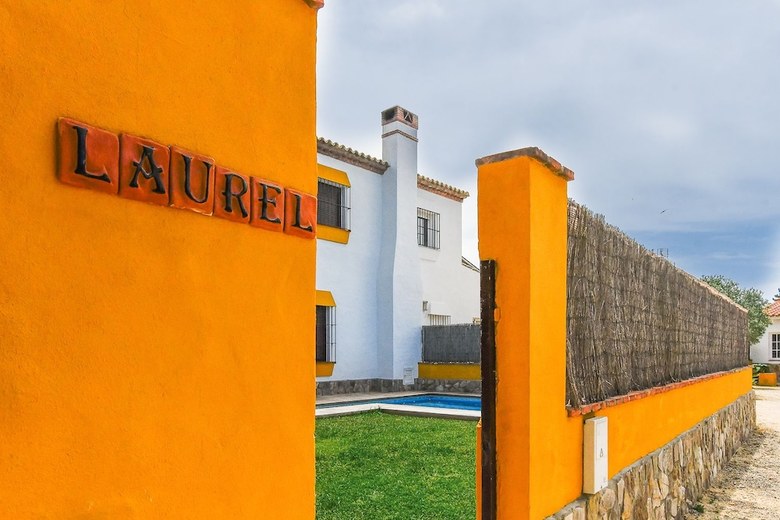 Agroturismo Villas Dehesa Roche Viejo