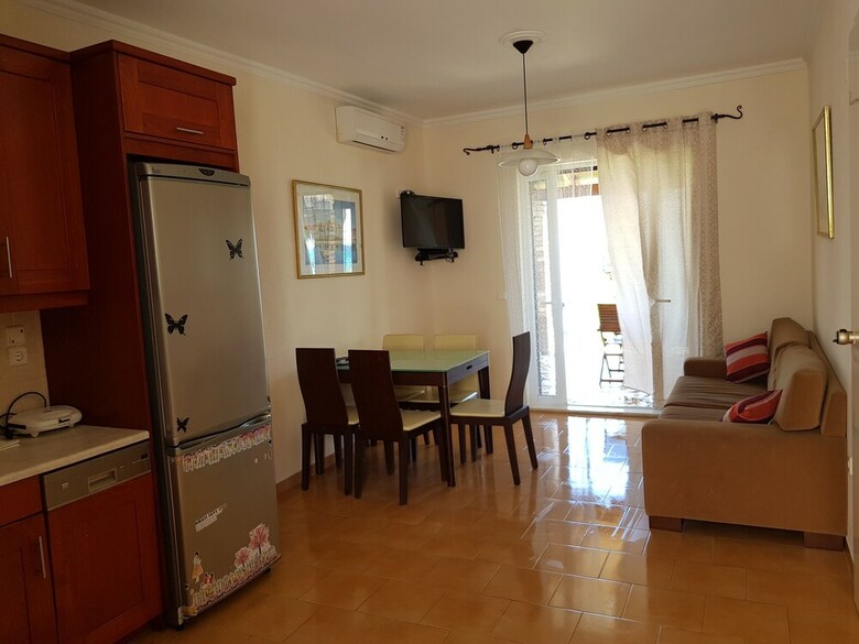 Apartamentos Menigostype A3gno58 Beachfront 2 Bedroom