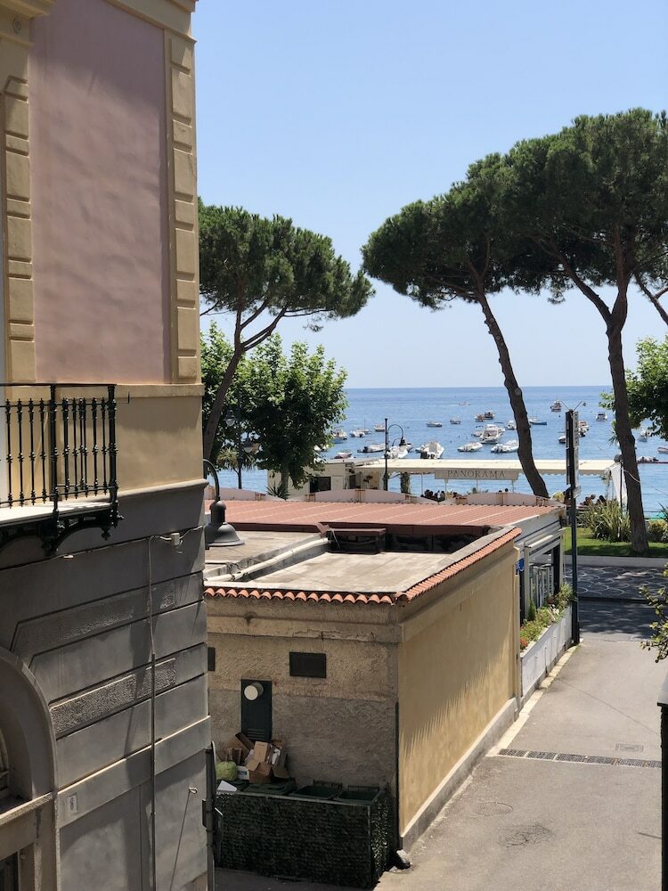 Hotel Al Raggio Di Sole In Costiera