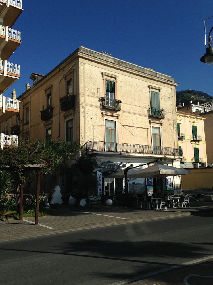 Hotel Al Raggio Di Sole In Costiera