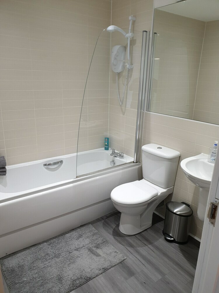 The Point Glasgow 2 Bed Apartment