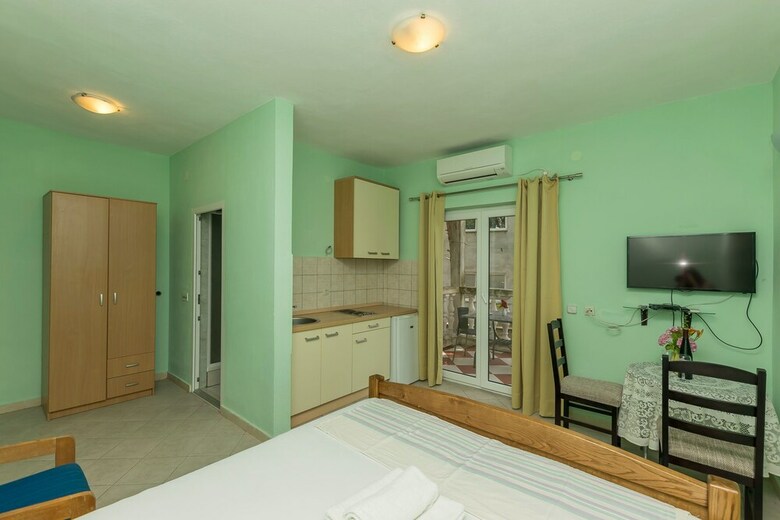 Apartments Beachfront