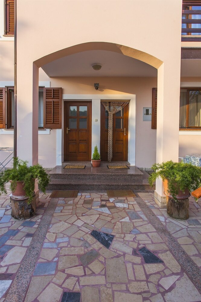 Apartments Antonieta