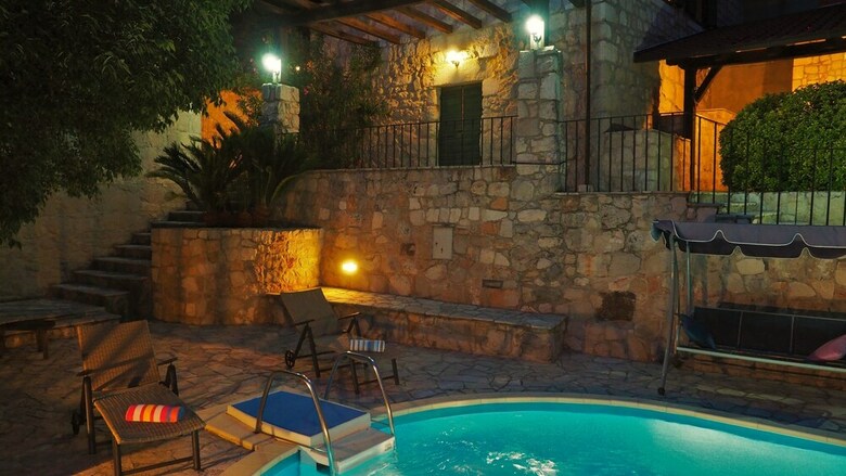 Villa Bombo