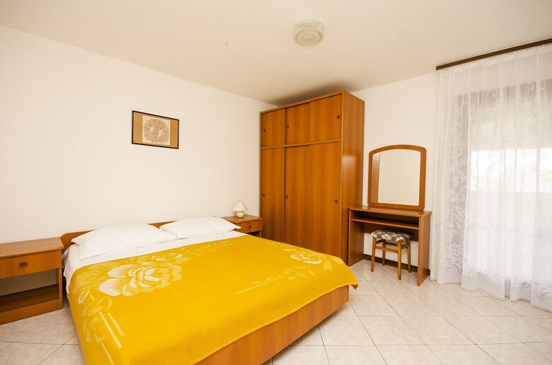 Apartments Ivan