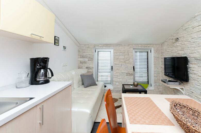 Apartments Valbruna