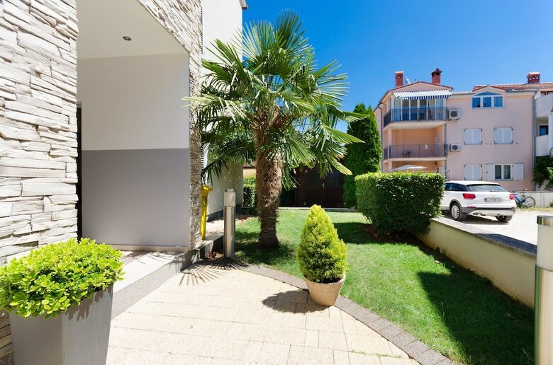 Apartments Valbruna