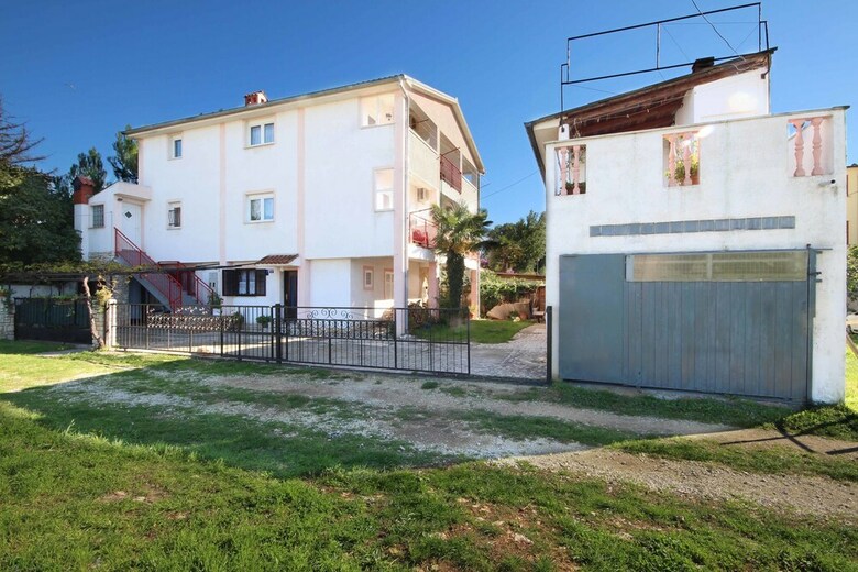 Apartment Vladimir