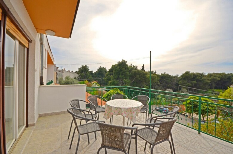 Apartments Mare