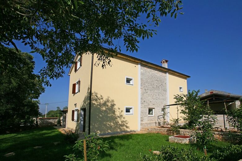 Villa Flores