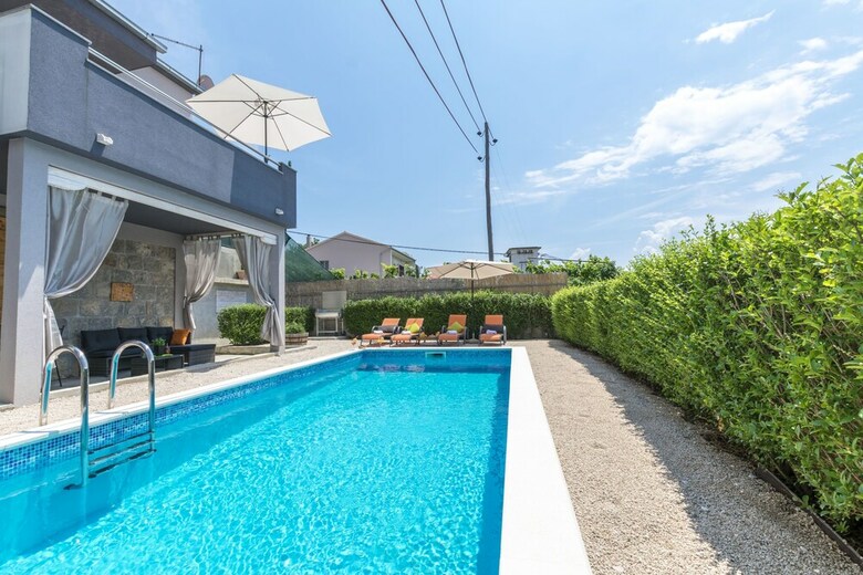 Villa House Lisica
