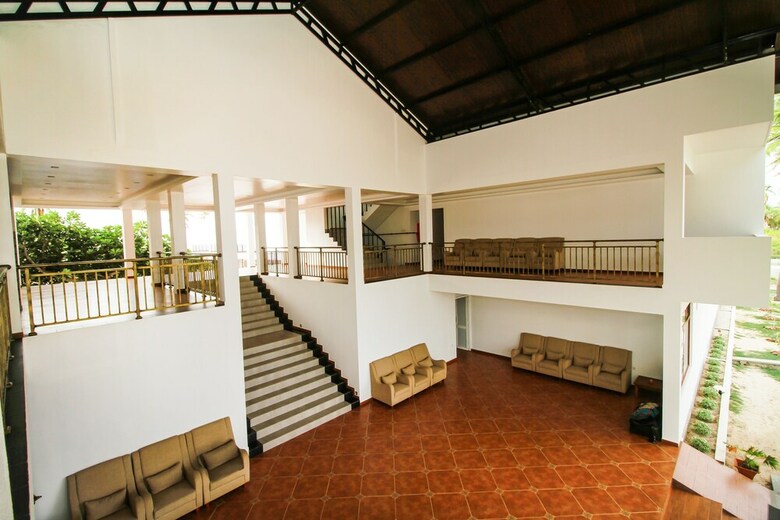 Hotel Capital O 266 The Wind Beach Resorts