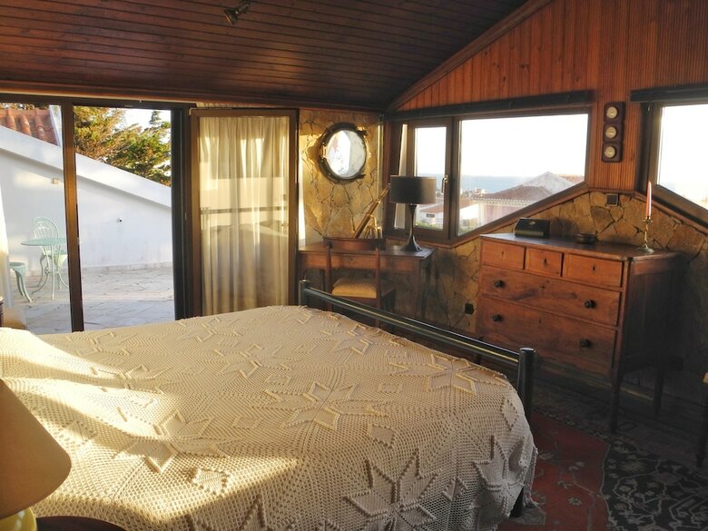 Casa Do Oriente - Bed & Breakfast