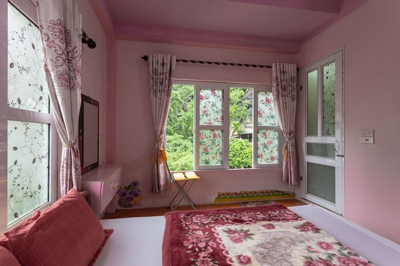 Hotel Tung Bach Homestay & Restaurant