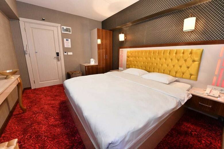 Sea Moon Hotel