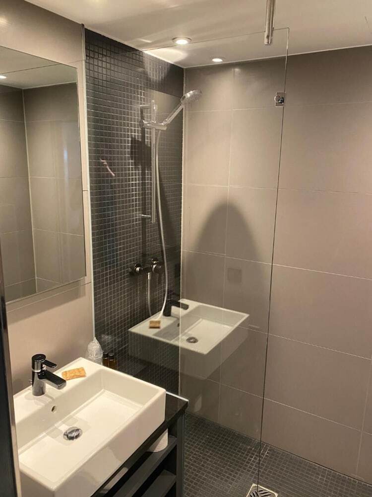 Munich Deluxe Hotel