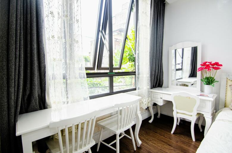 Heaven Hotel 2