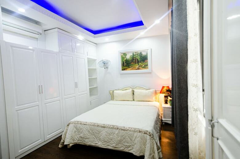 Heaven Hotel 2
