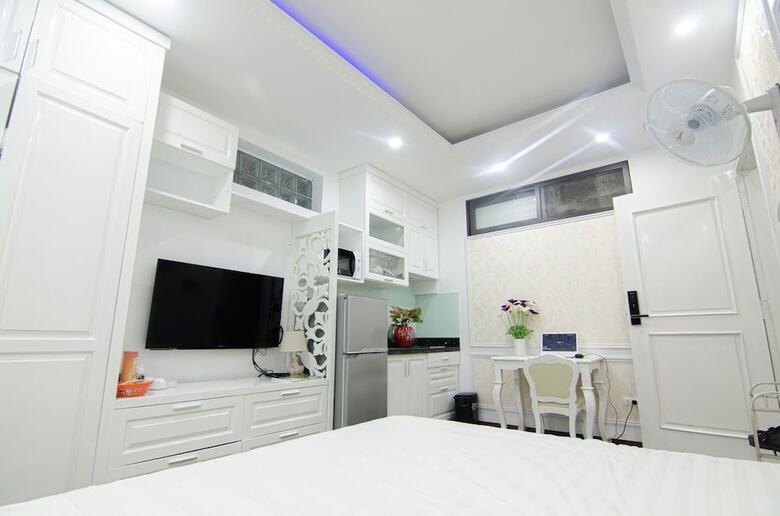 Heaven Hotel 2
