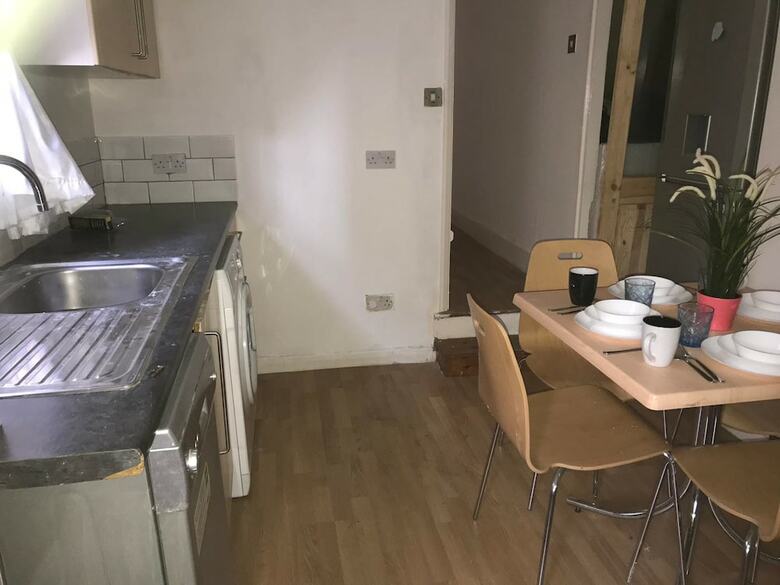 Convenient Catford Apartment