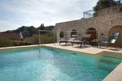 Bed & Breakfast La Maison Du Passage - Chambres Avec Restaurant & Spa -