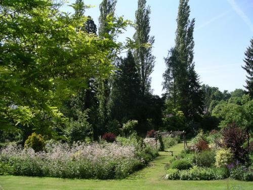 Bed & Breakfast Chambres D'h�tes Du Jardin Francais