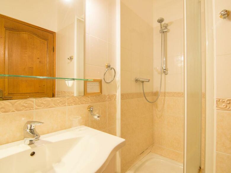 Holiday Home Mas de La Roque Althen Les Paluds
