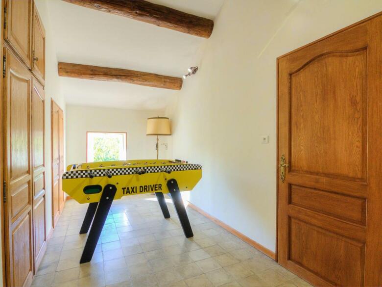 Holiday Home Mas de La Roque Althen Les Paluds