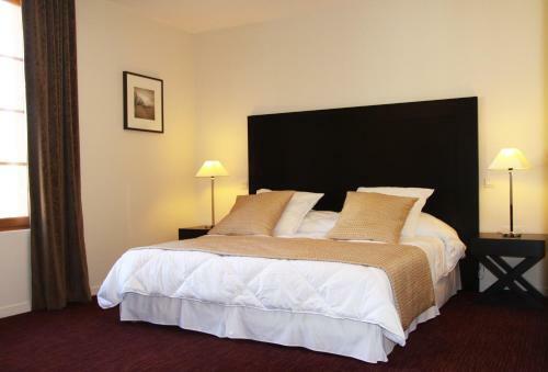 Hotel H�tel Burgevin