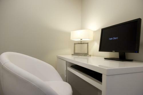 Hotel H�tel Burgevin