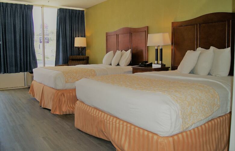 Hotel Willow Tree Inn