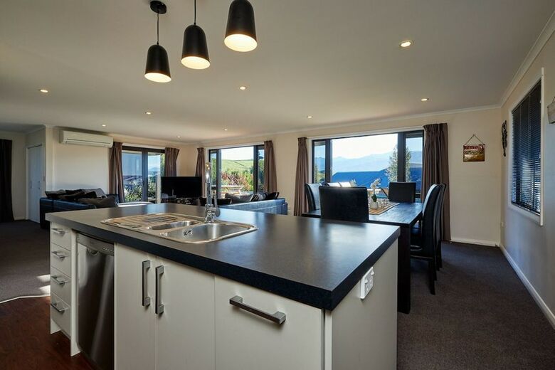 Pukeko Retreat