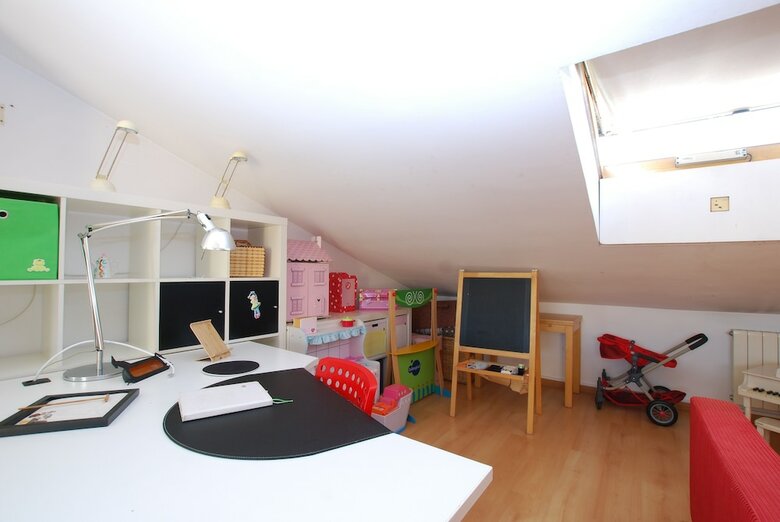 Villa Holidays House